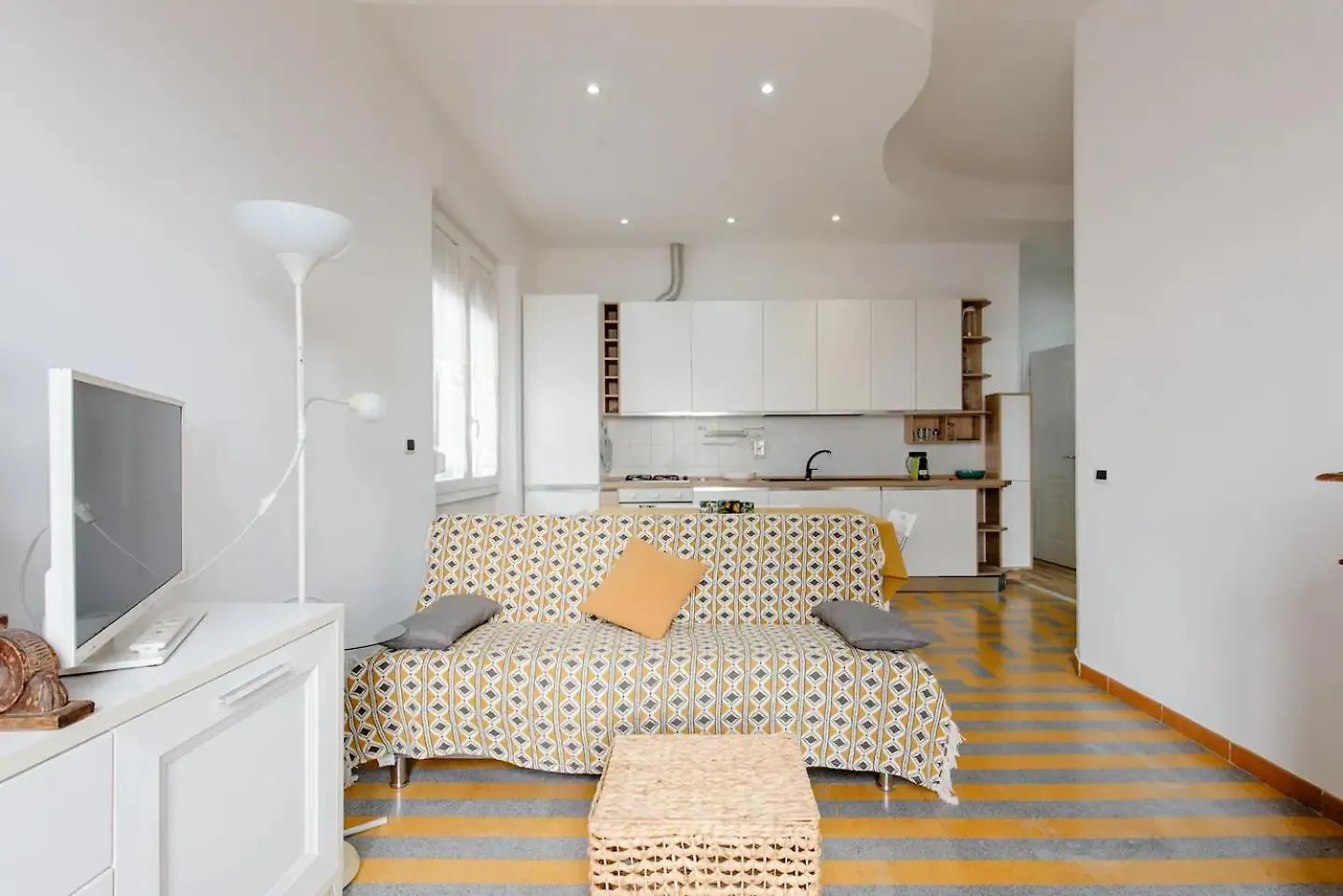 Seafront Penthouse Apartment Lido di Ostia Italy